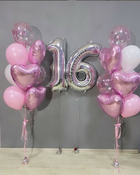 Композиция девушке на 16 лет в розовом цвете