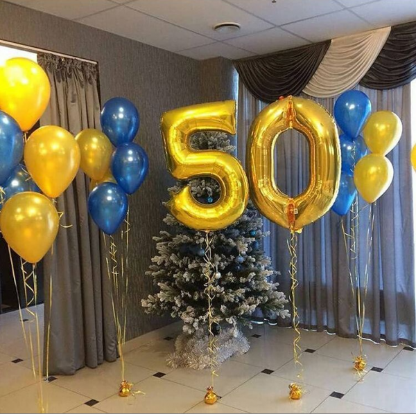 Решение в золотом и синем цвете на 50 лет
