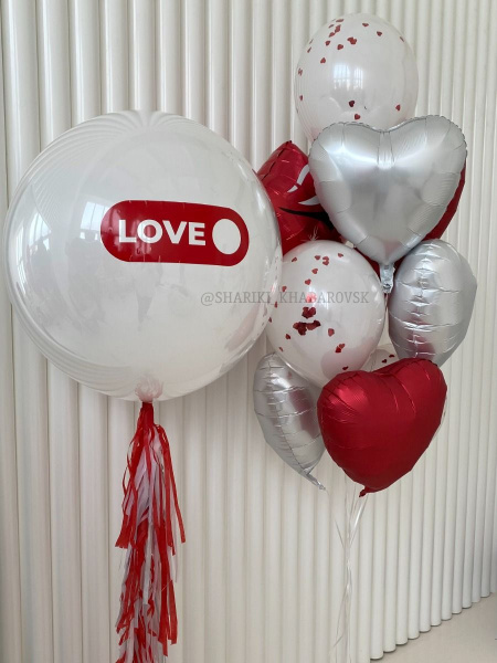 Воздушные шары с гелием LOVE с баблз